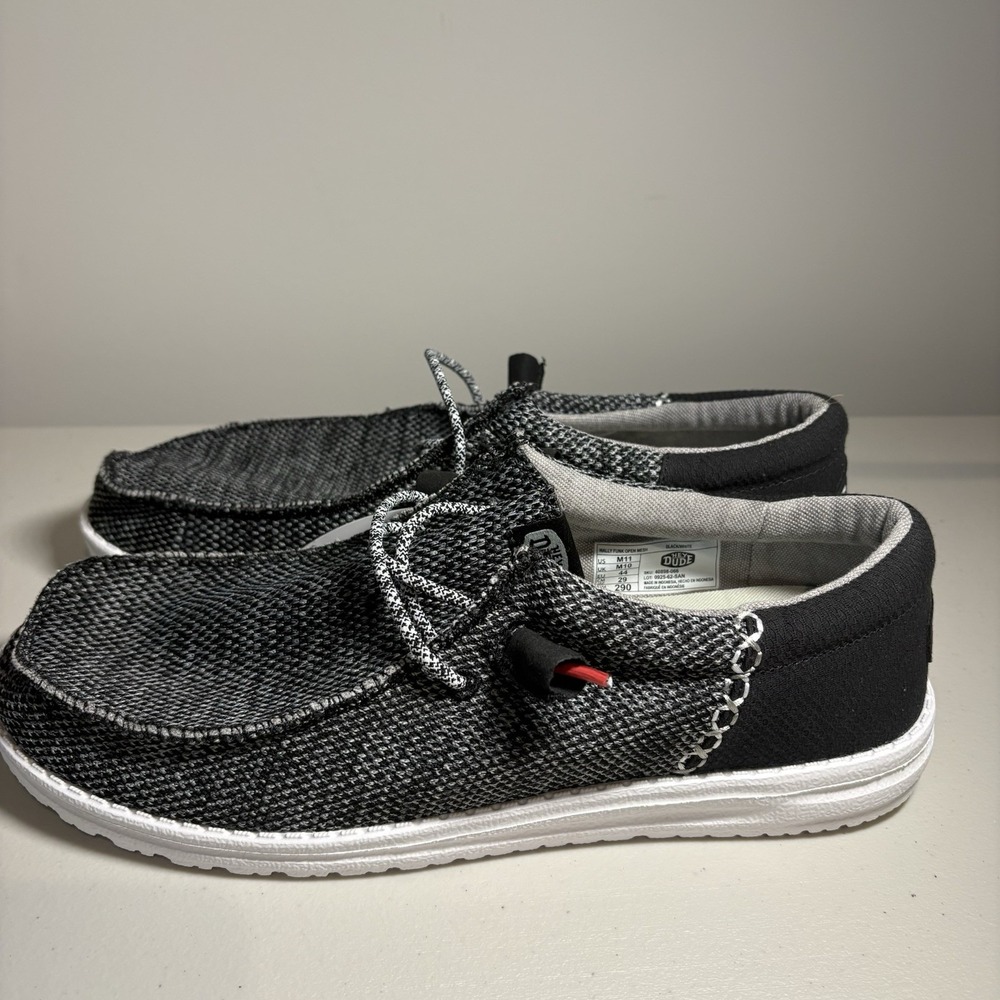 Hey Dude Wally Funk Mesh Black White Casual Shoes Men US 8 NWT 40898-066